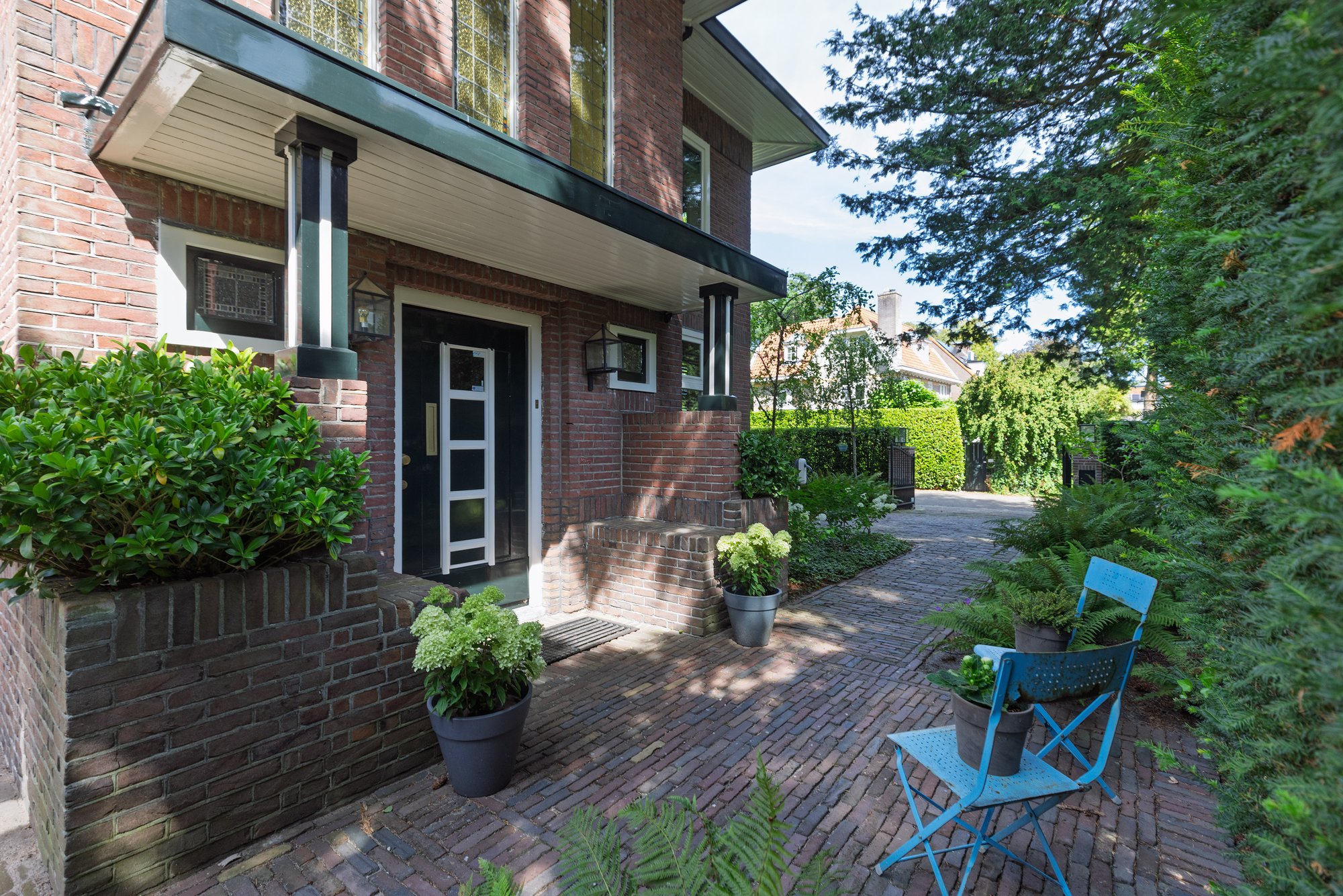 Twee-onder-één-kap te koop: Corverlaan 5A, Bussum