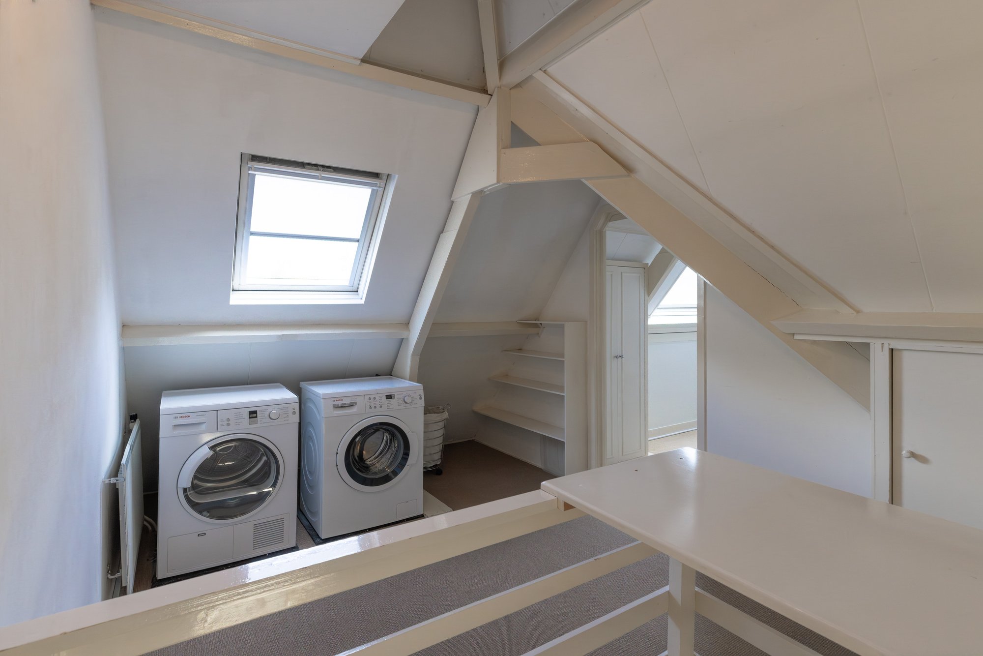 Hoekwoning te koop: Constantijn Huijgenslaan 13, Bussum